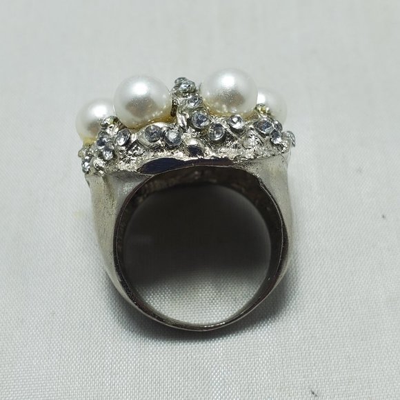 silver beaded cluster rhinestone and pearl ring - Picture 4 of 5